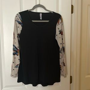 Women’s LuLaRoe black tee with “tattoo” sleeves